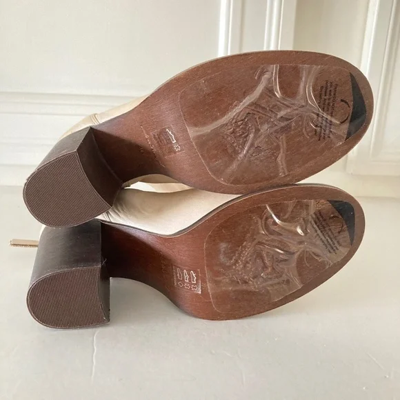 NIB Free People Elle Block Heel Beige Leather Boots Sz 40 - Picture 10 of 11